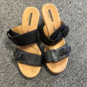 Collection B Black Sandals Sleek and Stylish